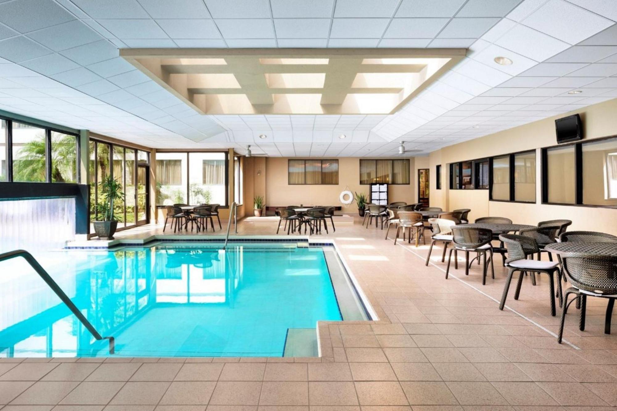 فندق Sheraton Suites Orlando Airport المظهر الخارجي الصورة